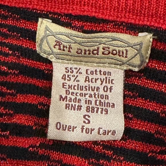 Art and Soul Red & Black, 3/4 Sleeves, Tie Front Sweater- size S - Picture 6 of 6